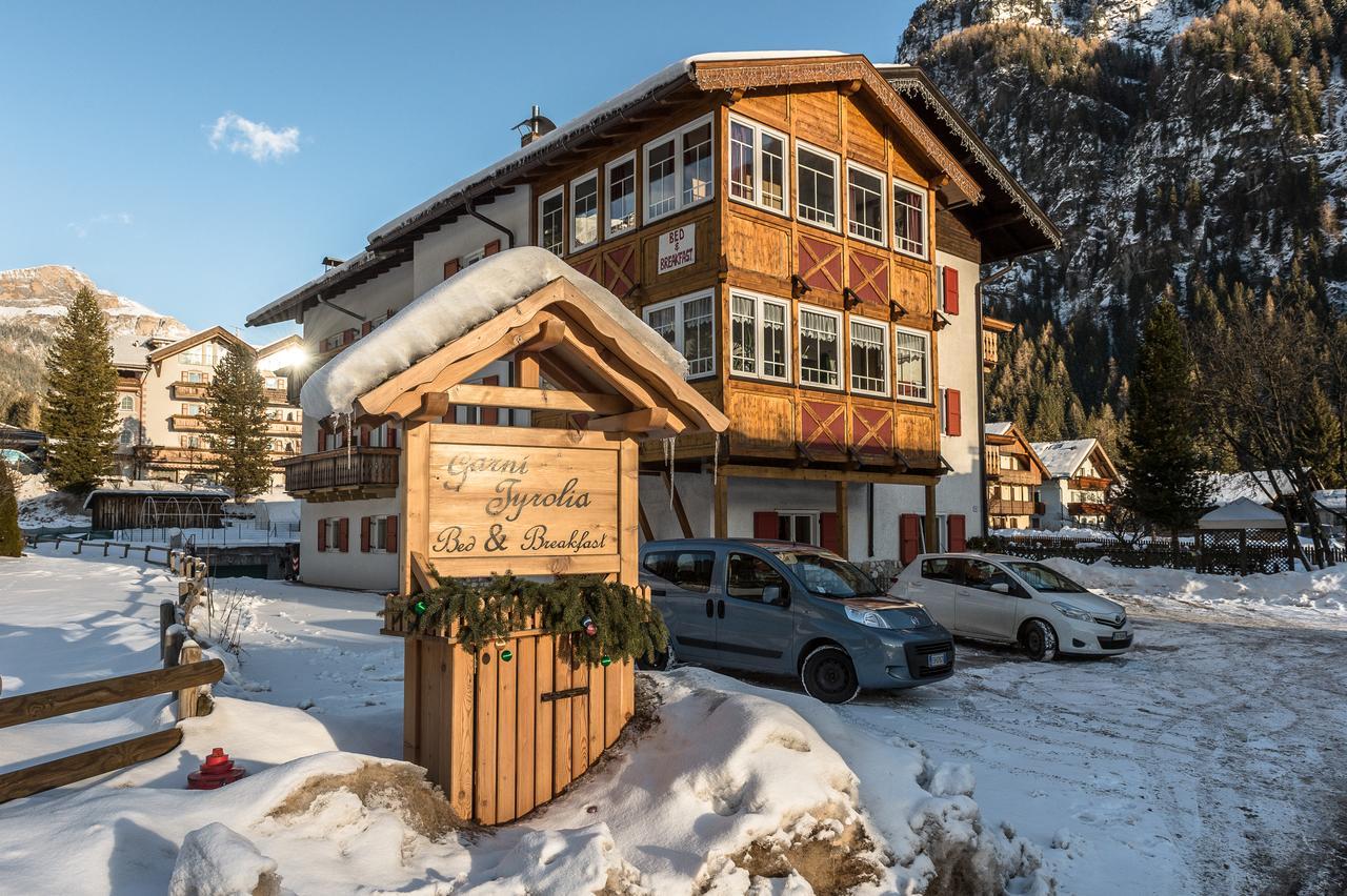 Garni Tyrolia Hotel Campitello di Fassa Exterior photo