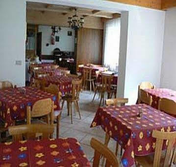Garni Tyrolia Hotel Campitello di Fassa Exterior photo